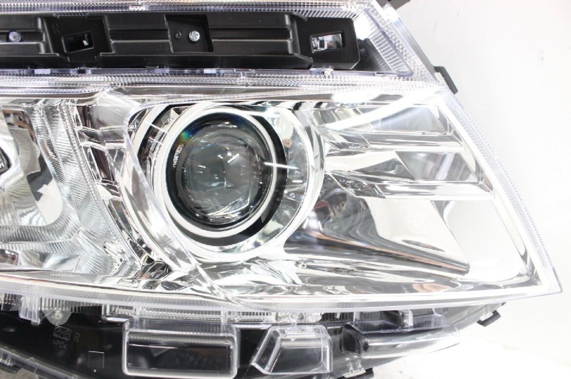 8エリ8 Isuzu Steering Box 8-97305-047-8 - Power Gear for NPR, NQR