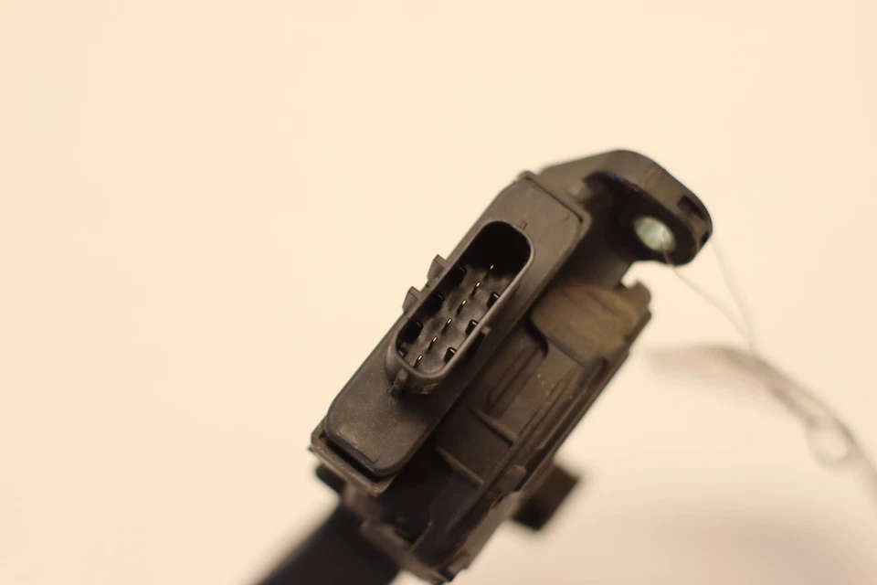 2010-2016 AUDI A5 QUATTRO GAS THROTTLE ACCELERATOR PEDAL OEM - Image 4 of 4