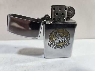 Working Vintage 1976 Zippo Slimline Lighter - USS Franklin D