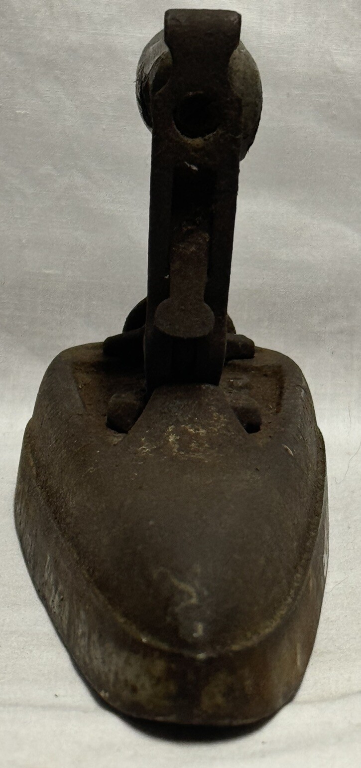 Picture 4 of 12