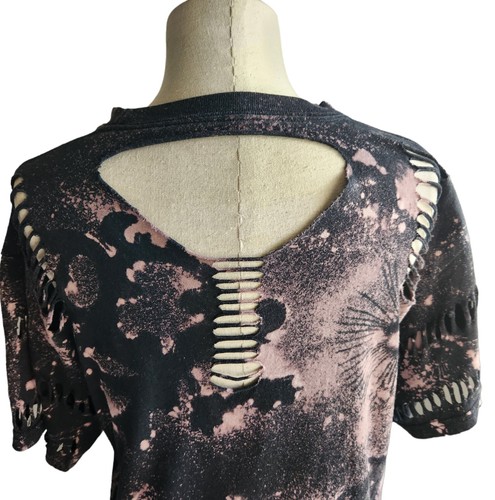 SELENA Quintanilla T-shirt Size M Vintage 90’s Custom Bleached Thrashed Tie Dye - Picture 10 of 16