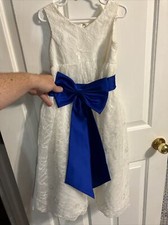 Flower Girl Dress Lace In Ivory Size 5 Blue Bow Used Once 