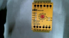 PILZ PNOZ XV2 774502 RELAY 240VAC 24VDC 4.5W 5A -FREE SHIPPING