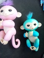 Lot of 2 Fingerlings Lt Green and pink tested nice