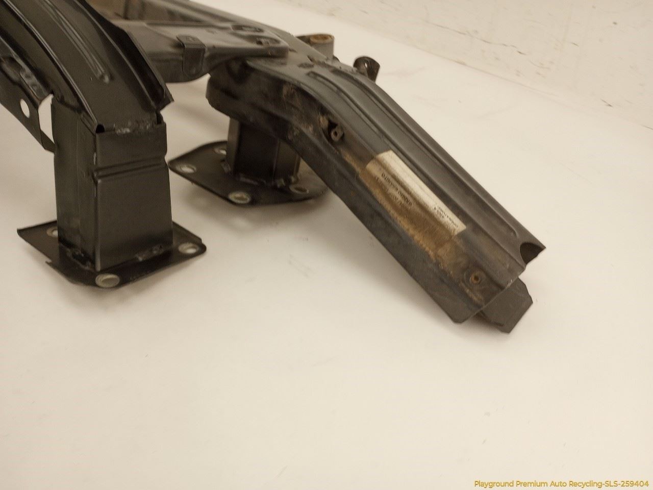Maserati Quattroporte M139 Radiator Core Support Assembly Fits 2003-2008 03 04