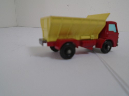 MATCHBOX LESNEY #70B-2 FORD GRIT SPREADER TRUCK. ORIGINAL W/TOUCH-UPS. XLNT - Picture 12 of 12