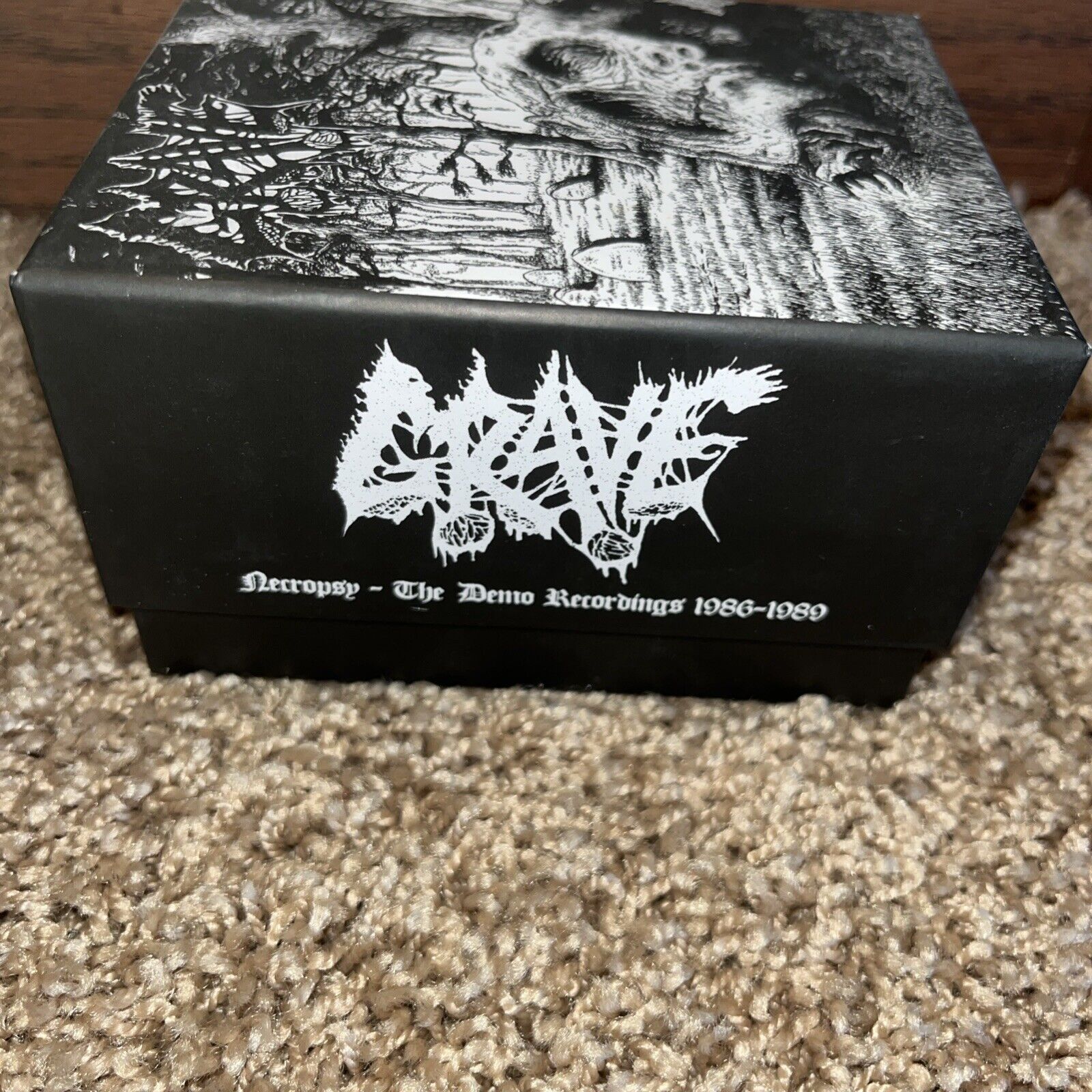 Picture 2 of 4