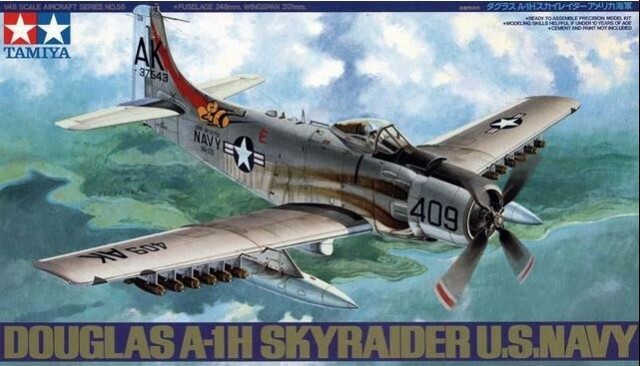 Maquette Tamiya Douglas A-1H Skyraider - Échelle 1/48 - Neuf - Réf 61058