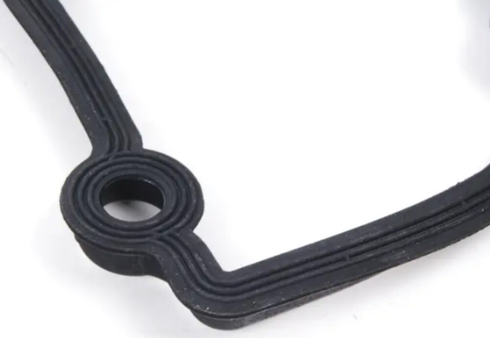 Victor Reinz Valve Cover Gasket Set LH+RH – Audi A4/A6 3.0L V6 – OE 06C103483J
