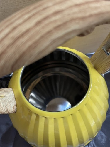 Large Water Tea Coffee Whistle Kettle Yellow Pumpkin Design w/Wooden Handle &Pad - Picture 5 of 8