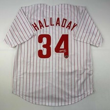 Roy Halladay Rookie Cards and Autographed Memorabilia Guide 14
