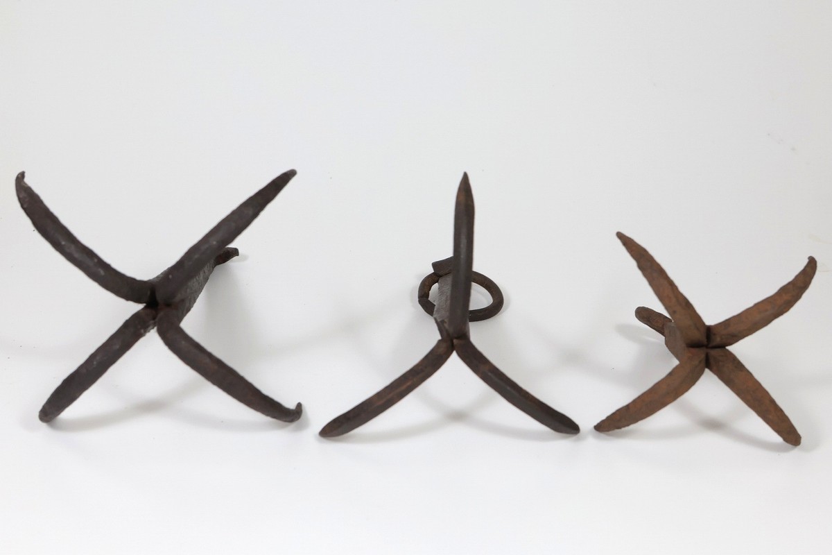 Set of 3 Antique Edo Period Japanese Ninja Kaginawa Iron Grappling