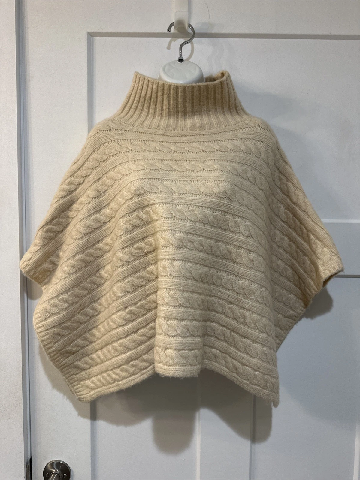 Anthropologie Cable Knit Wool Blend Poncho One Size