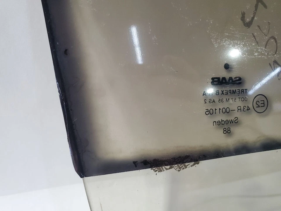 Puerta delantera izquierda vidrio delantero usado se adapta a: 1989 Saab 900 Htbk 3 puertas L. Delantera izquierda Gra Foto 3 de 4