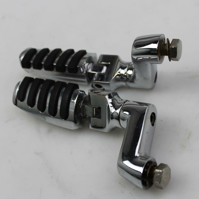 2010 harleydavidson electra glide OEM highway pegs eBay