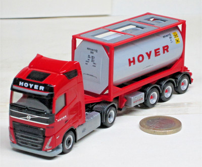 Herpa 316316  Volvo FH Gl. Tankcontainer-Sattelzug ''HOYER'' (Hamburg)