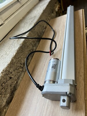 Linearantrieb 12VDC 1500N 450mm