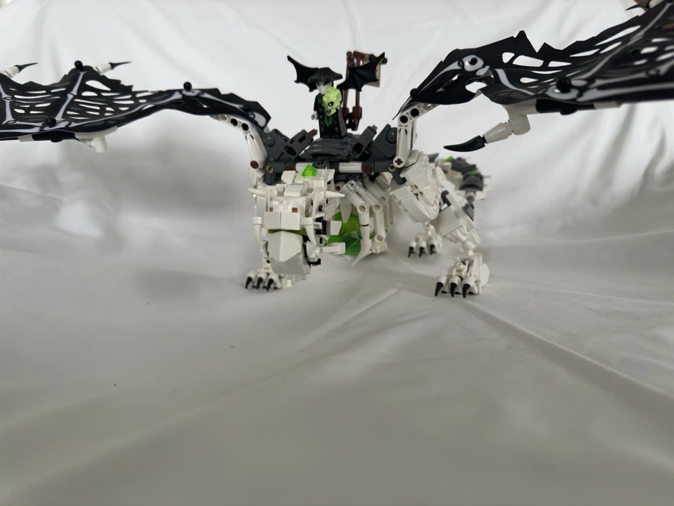 LEGO Ninjago 71721 Skull Sorcerer's Dragon, Foto 4 von 5