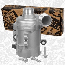 Pompe à eau BMW 545