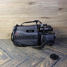 Vintage Magnavox CVL335AV01 VHS HQ CCD Camcorder 12x Zoom Auto Focus Case