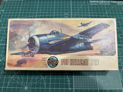 1973 Issue Airfix  1/72  F6F Hellcat Model Kit 02023 (Complete)