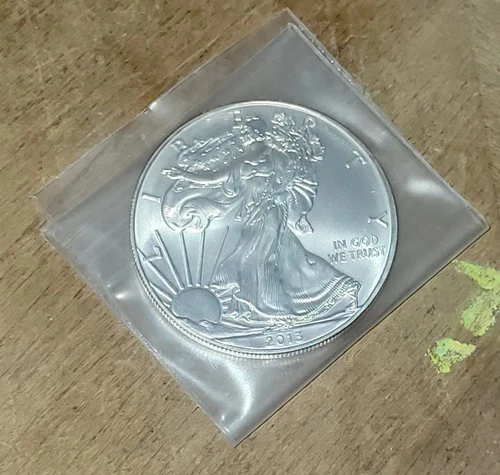 2002  Walking Liberty American Eagle 1 oz Fine .999 Silver Dollar