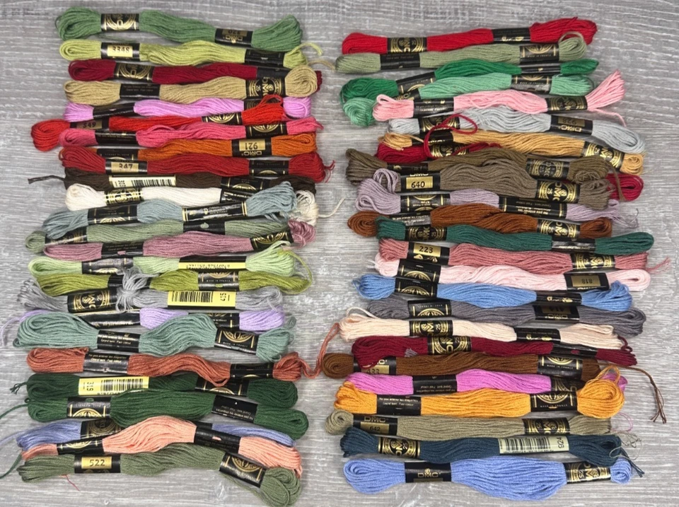 DMC 6 Strand Embroidery Floss 169 Skeins 8.7 Yards with 91 Cardboard Bobbins NEW - Image 3 of 4