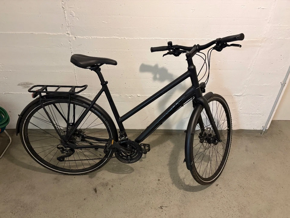 Stevens - 6X Lite Tour - Stealth Black 21 - Damenfahrrad