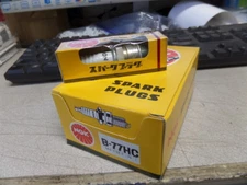 Vintage NOS NGK Motorcycle Spark Plugs Sparkplugs B77HC B-77HC Box of 10