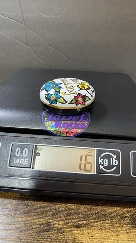 Bee Amazing - Encouragement Bee - Kindness Rock - By Jadel Rocks - Picture 5 of 5