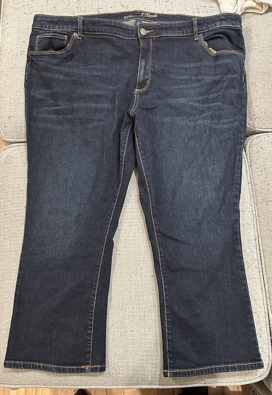 Old Navy Universal Thread Kick Boot Crop Jeans Size 22W