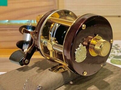 Abu Garcia Ambassador 5500DL Simon Shimomura with wooden box Abu Garcia Ambassador 5500DL Simon Shimomura with wooden box