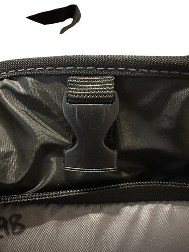 Sony Soft Carrying Shoulder Camera Bag LCS-U11 Size 5x7x6 in - Picture 14 of 23