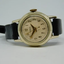 Vintage Timex Wind-up Analog Women's Watch Needs a new Band