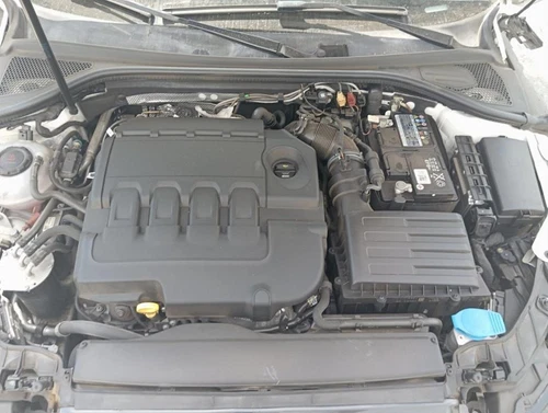 8V0857273P Bildschirm für AUDI A3 SPORTBACK (8VF) 35 TDI S LINE 2020 6966635 - Bild 9 von 10
