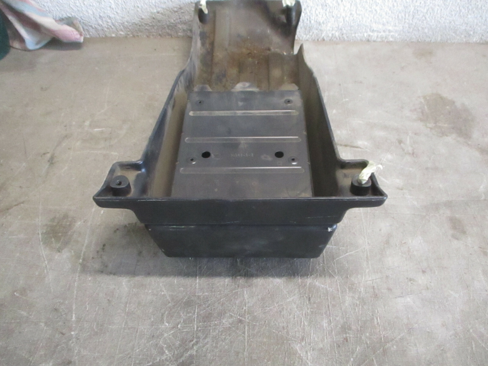 REAR SEAT CUP HOLDER DODGE CARAVAN 96 97 98 99 00 eBay