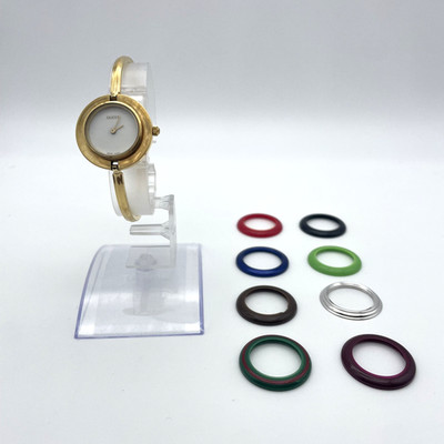 GUCCI Change Bezel 11/12.2 Uhr 8 Farben Quarz Gold