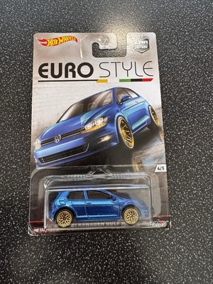 Hot Wheels Euro Style Volkswagen Golf GTI Blau Goldräder 1:64 DJF77