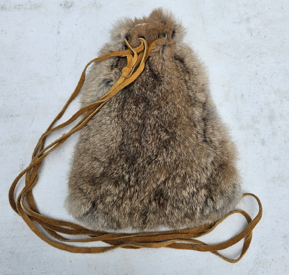 Real Rabbit Fur Possibles 包袋 抽绳 麂皮绒 绳索 手工制作 工艺品 — 第 4/4 张图片