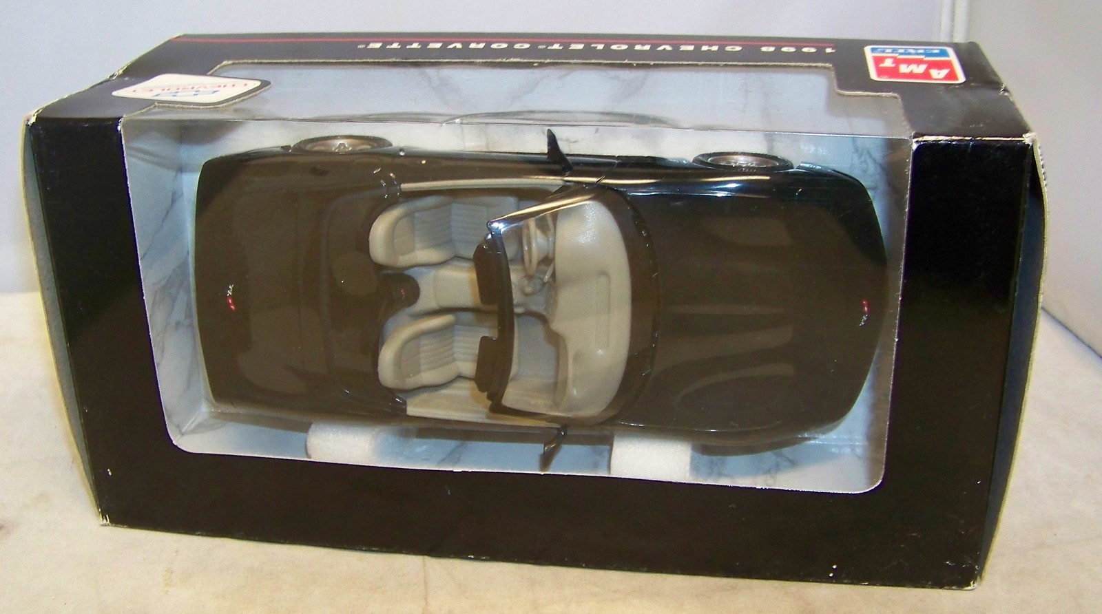 Picture 3 of 8