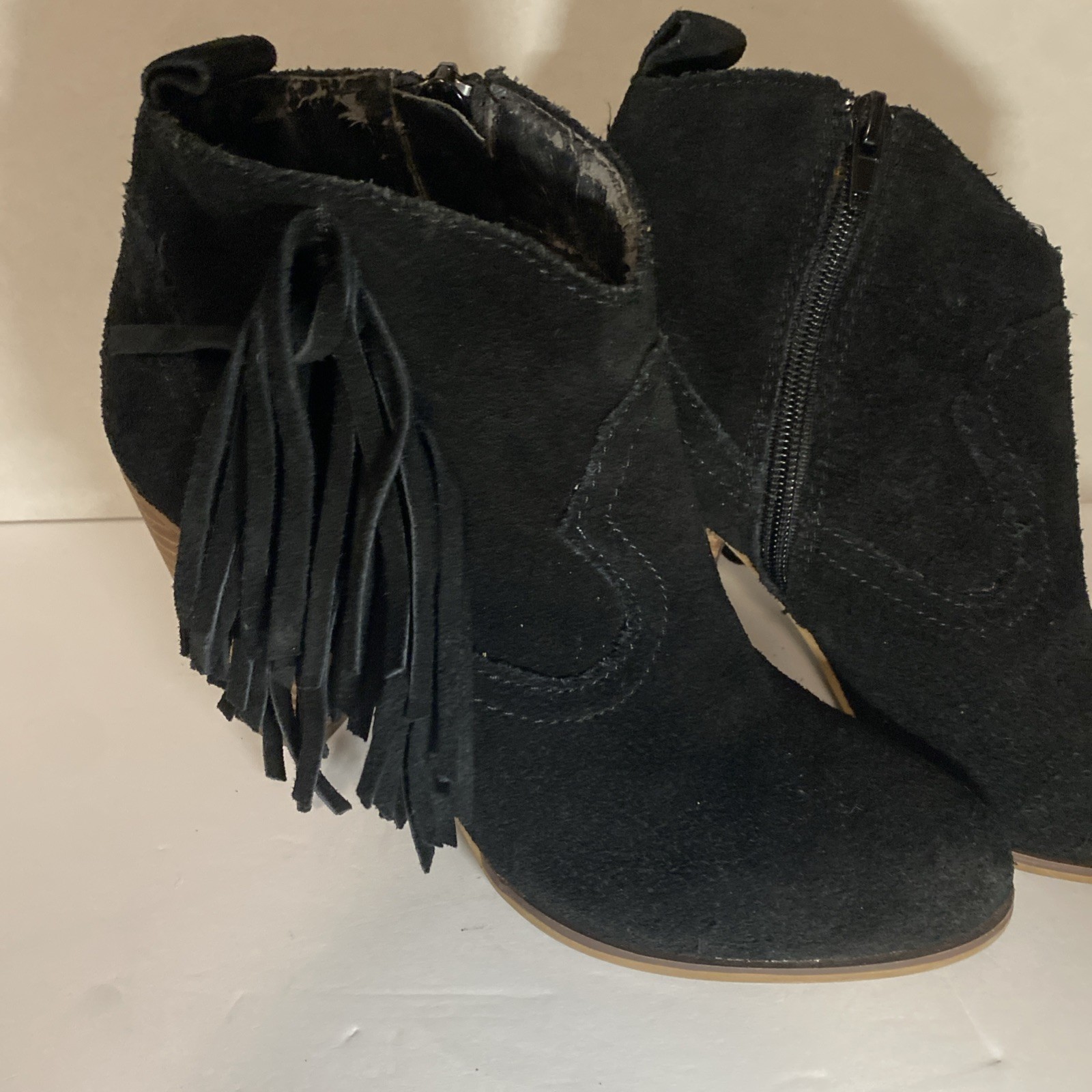 Steve Madden Black Fringed Ankle Boots Leather Upper Size 7 M Women’s Look@Pics