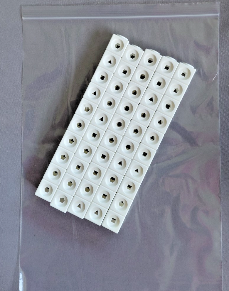 Maths Link Cubes New Pack of 50 white  2cmx2cmx2cm to make Numberblocks