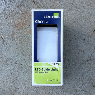 Leviton Decora LED Guide Light Switch White 120V Single Pole 6527