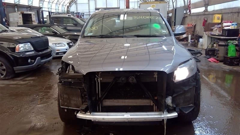 Carrier Front 3.0L ID Muk Fits 11-12 AUDI Q7 4702008 - Image 2 of 4