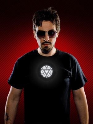IRON MAN LICENSED TONY STARK LIGHT UP LED ARC REACTOR MARK VI