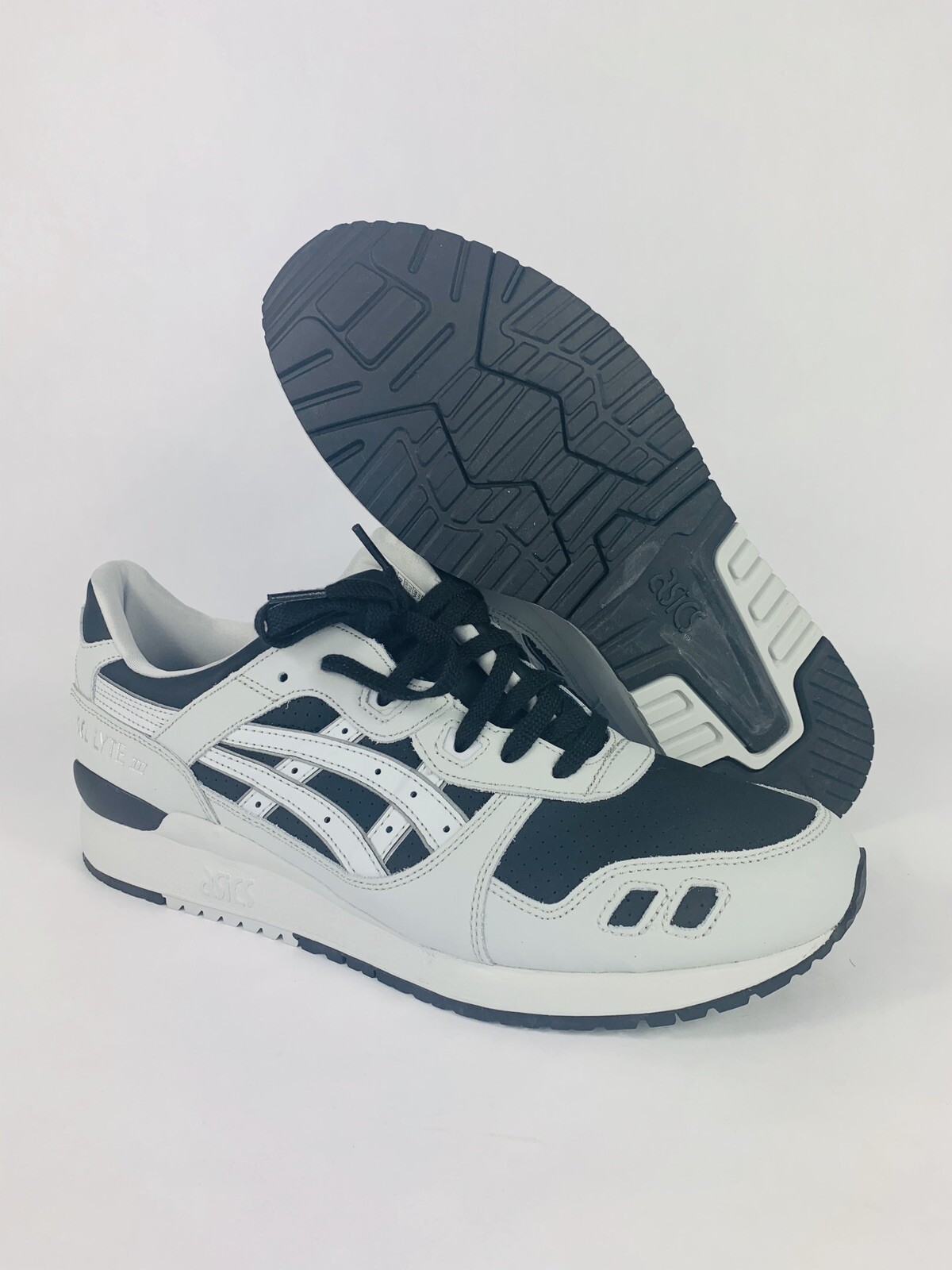 asics 3030 mens
