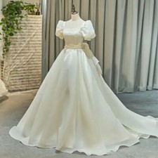 Square Neck Wedding Dresses With Bow Puffy Sleeves Backless A-Line Bridal Gowns