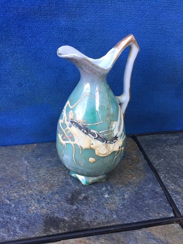 Antique JAPAN Japanese Kimono Komodo Dragon Turquoise Raised Art Pitcher Vase - 第 1/6 張圖片