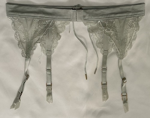 Victorias Secret Pale Blue Lace Tie Detail Garter Belt Size XS/S NEW - Picture 2 of 3
