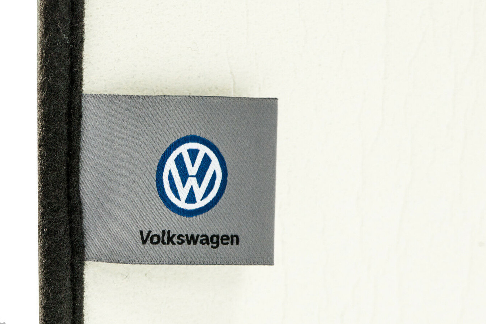 VW Volkswagen OEM Windshield Sunshield 09-17 Tiguan 5N0064366 